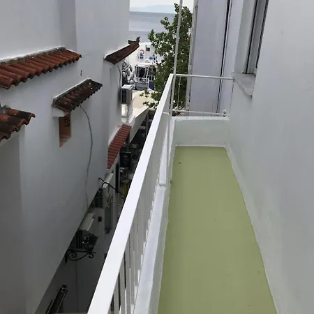 Birds Nest Flat Apartment Skiathos Town