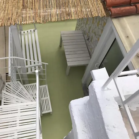 Birds Nest Flat Apartment